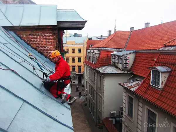 Ūdensnoteku sistēmas tīrīšana, remonts, uzstādīšana | Industriālais alpīnisms | https://oreiva.lv | +371 27147279